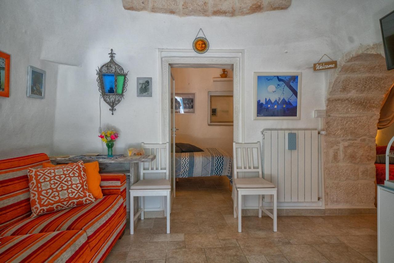 Trulli Di Puglia - Casa Vacanze In Valle D'Itria Мартина-Франка Экстерьер фото