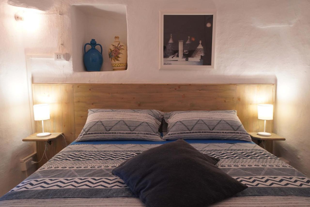 Trulli Di Puglia - Casa Vacanze In Valle D'Itria Мартина-Франка Экстерьер фото