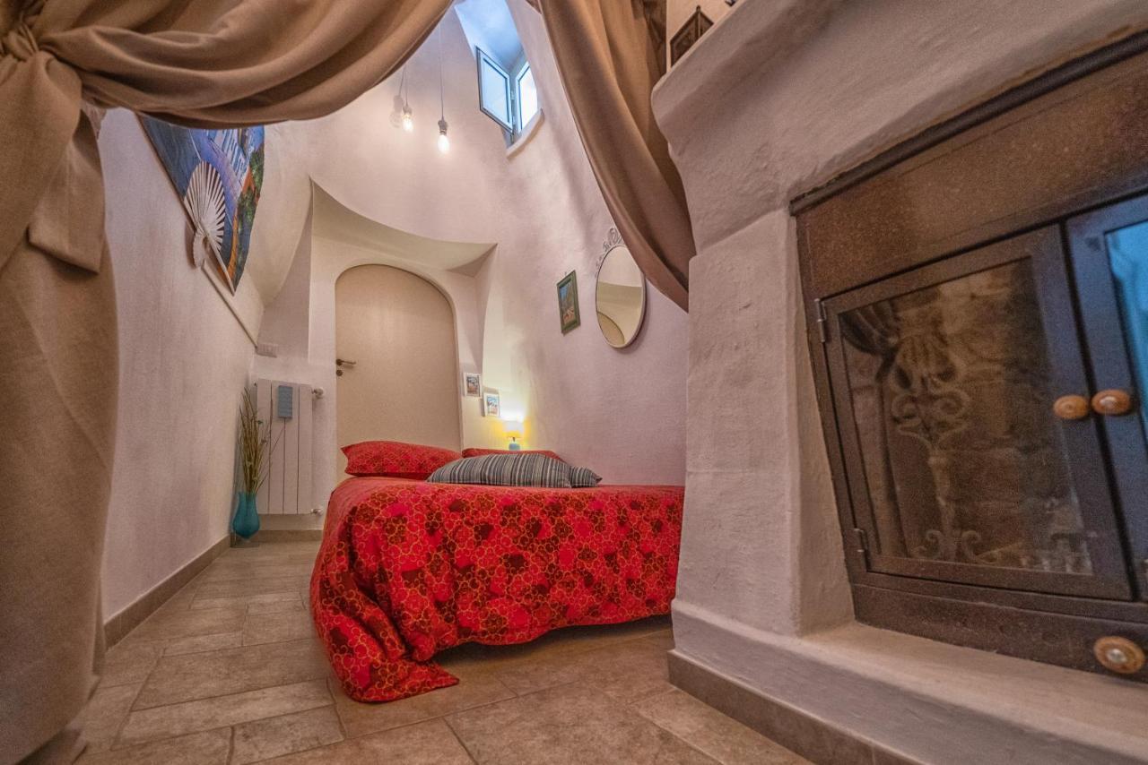 Trulli Di Puglia - Casa Vacanze In Valle D'Itria Мартина-Франка Экстерьер фото